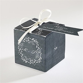 Geschenkbox Hochzeit gravur auf schiefertafel