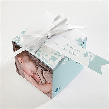 Geschenkbox Taufe zarte blaue blumen - vue 3