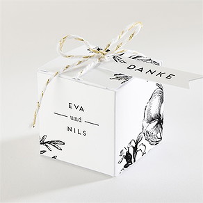Geschenkbox Hochzeit kamelie