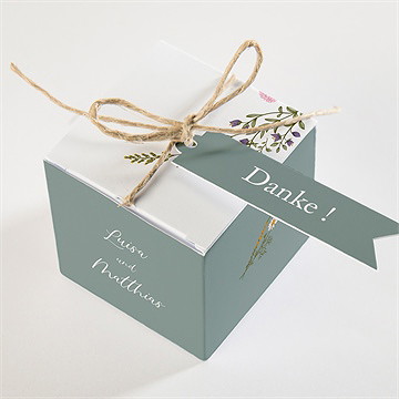 Geschenkbox Hochzeit gravur mit ländlichem motiv - Vue 3