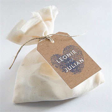 Geschenkanhänger Hochzeit einzigartige fingerabdrücke - vue 3