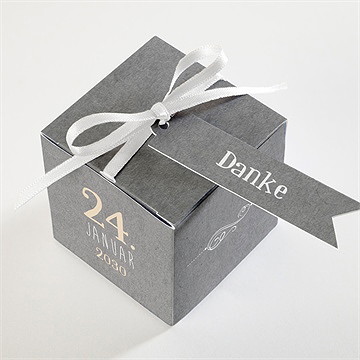 Geschenkbox Taufe symbolisch - Vue 3