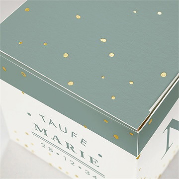 Geschenkbox Taufe initial - gold - Vue 2