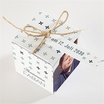 Geschenkbox Kommunion Geometrische Blumenmotive - Vue 3