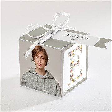 Geschenkbox Konfirmation Blumige Initiale