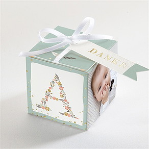 Geschenkbox Taufe blumenalphabet junge - gold