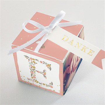 Geschenkbox Taufe blumenalphabet mädchen - gold - vue 4