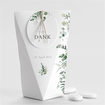 Geschenkbox Taufe eukalyptuskranz - schachtel