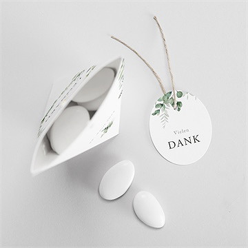 Geschenkbox Taufe eukalyptuskranz - schachtel - vue 3