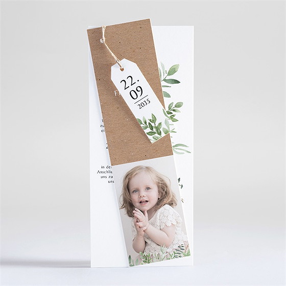 Einladung Taufe kraftpapier und pflanzenmotiv