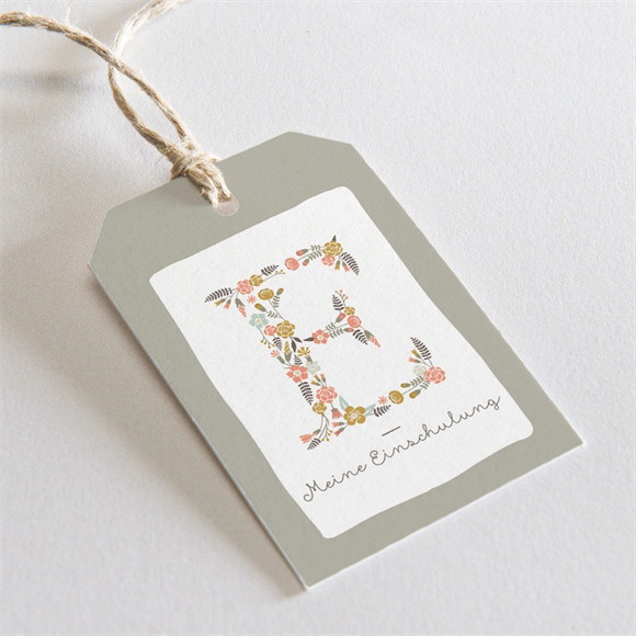 Geschenkanhänger Einschulung Blumeninitial Grün ref.N291631