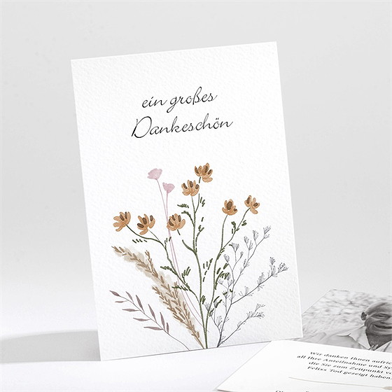 Trauerdanksagung Florale Komposition